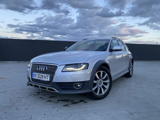 Серый Ауди А4, объемом двигателя 2 л и пробегом 220 тыс. км за 10000 $, фото 1 на Automoto.ua