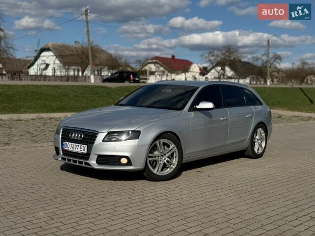 Сірий Ауді А4, об'ємом двигуна 2 л та пробігом 310 тис. км за 10300 $, фото 1 на Automoto.ua