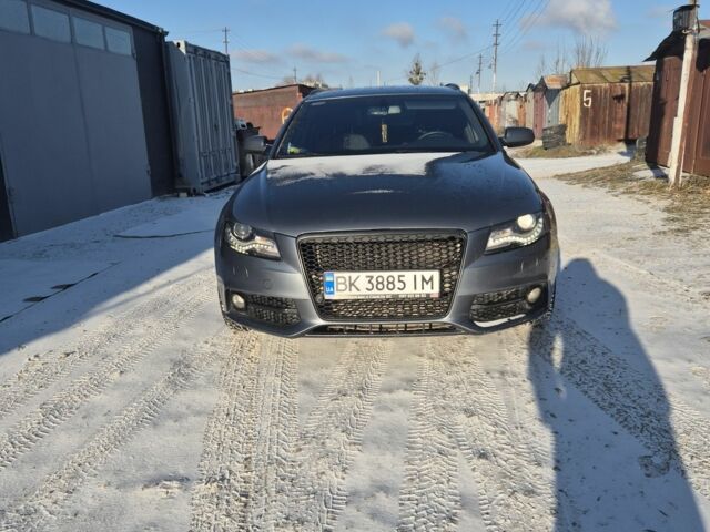 Серый Ауди А4, объемом двигателя 2 л и пробегом 335 тыс. км за 8500 $, фото 1 на Automoto.ua