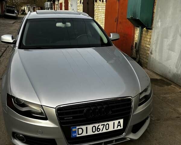 Сірий Ауді А4, об'ємом двигуна 2 л та пробігом 305 тис. км за 10200 $, фото 1 на Automoto.ua