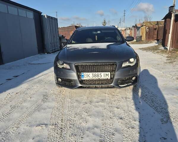 Серый Ауди А4, объемом двигателя 2.01 л и пробегом 334 тыс. км за 8999 $, фото 1 на Automoto.ua