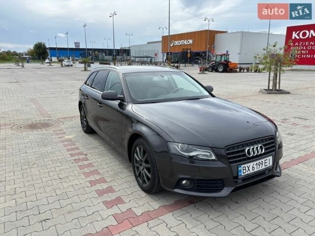 Сірий Ауді А4, об'ємом двигуна 1.97 л та пробігом 262 тис. км за 11800 $, фото 1 на Automoto.ua