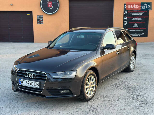 Сірий Ауді А4, об'ємом двигуна 1.97 л та пробігом 230 тис. км за 11000 $, фото 1 на Automoto.ua