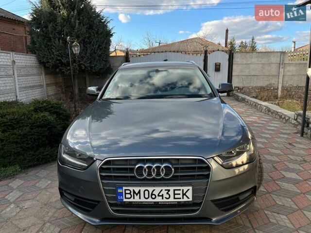 Ауді А4 2012 у Лебедине на Automoto.ua Сірий Ауді А4, об'ємом двигуна 1.97 л та пробігом 154 тис. км за 13500 $, фото 1 на Automoto.ua