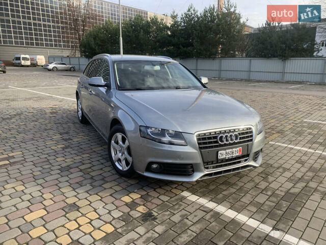 Серый Ауди А4, объемом двигателя 2 л и пробегом 217 тыс. км за 10600 $, фото 1 на Automoto.ua