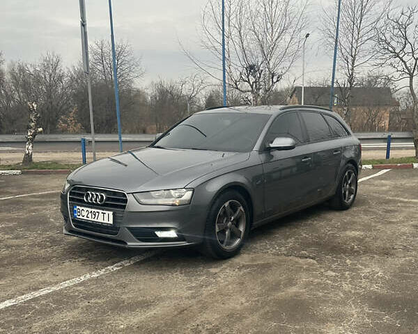 Сірий Ауді А4, об'ємом двигуна 1.97 л та пробігом 300 тис. км за 11900 $, фото 1 на Automoto.ua