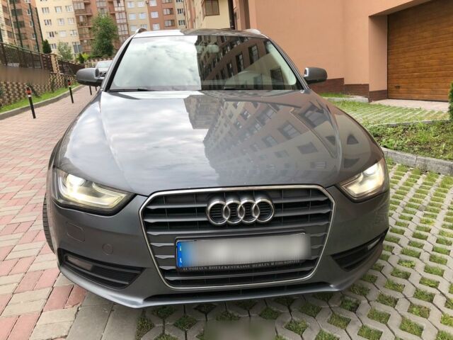 Сірий Ауді А4, об'ємом двигуна 2 л та пробігом 247 тис. км за 14600 $, фото 1 на Automoto.ua