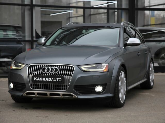 Сірий Ауді А4, об'ємом двигуна 2 л та пробігом 189 тис. км за 14900 $, фото 1 на Automoto.ua