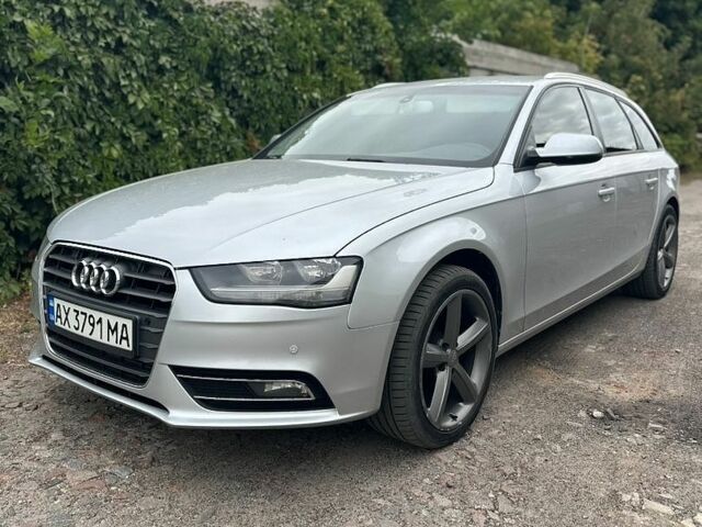Серый Ауди А4, объемом двигателя 2 л и пробегом 286 тыс. км за 12500 $, фото 1 на Automoto.ua