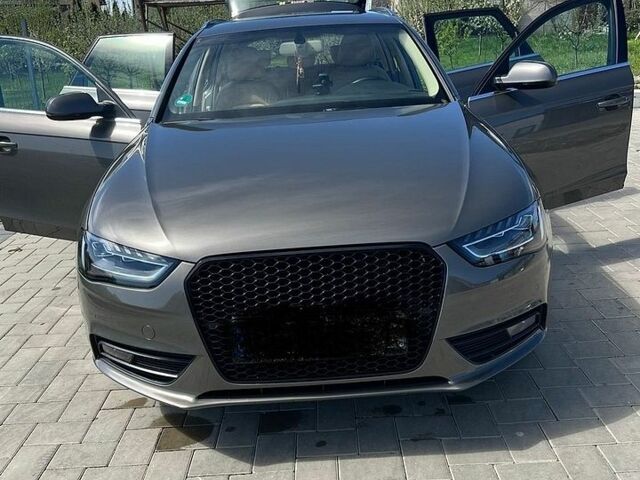 Серый Ауди А4, объемом двигателя 2 л и пробегом 268 тыс. км за 15807 $, фото 1 на Automoto.ua