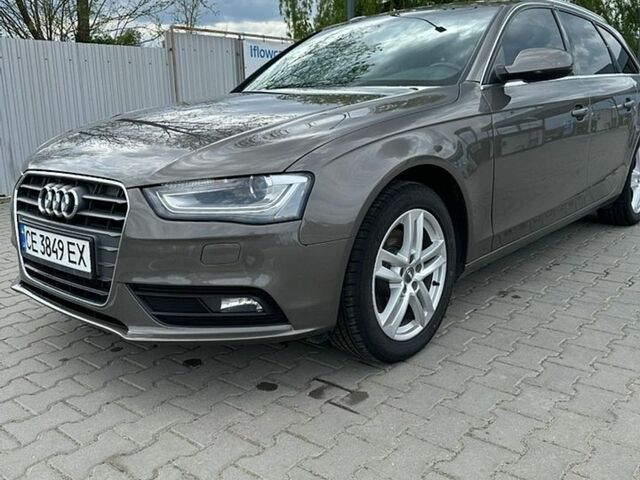 Сірий Ауді А4, об'ємом двигуна 2 л та пробігом 277 тис. км за 11600 $, фото 1 на Automoto.ua