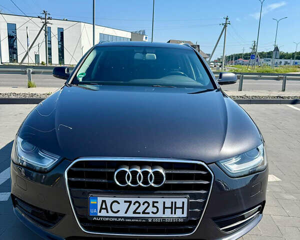 Сірий Ауді А4, об'ємом двигуна 1.97 л та пробігом 207 тис. км за 14500 $, фото 1 на Automoto.ua