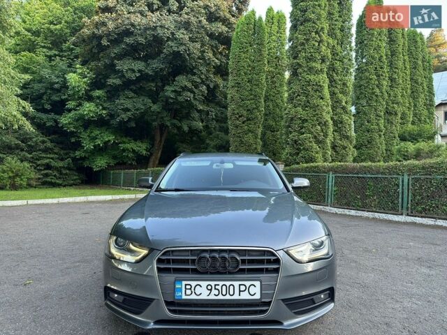 Сірий Ауді А4, об'ємом двигуна 2 л та пробігом 242 тис. км за 13888 $, фото 1 на Automoto.ua