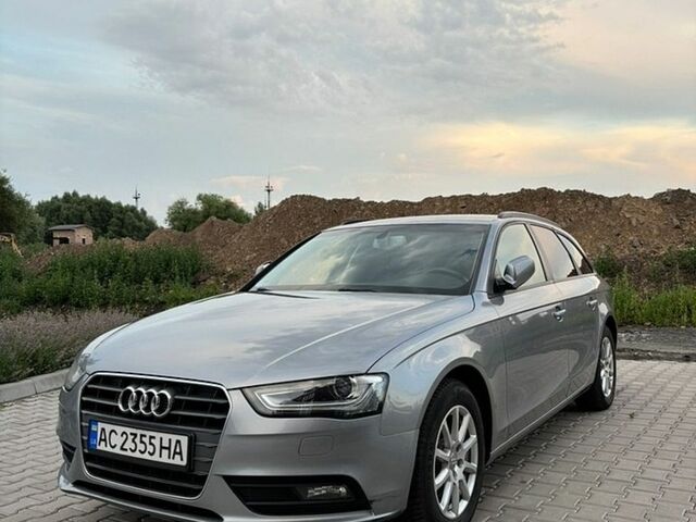 Сірий Ауді А4, об'ємом двигуна 2 л та пробігом 398 тис. км за 11950 $, фото 1 на Automoto.ua