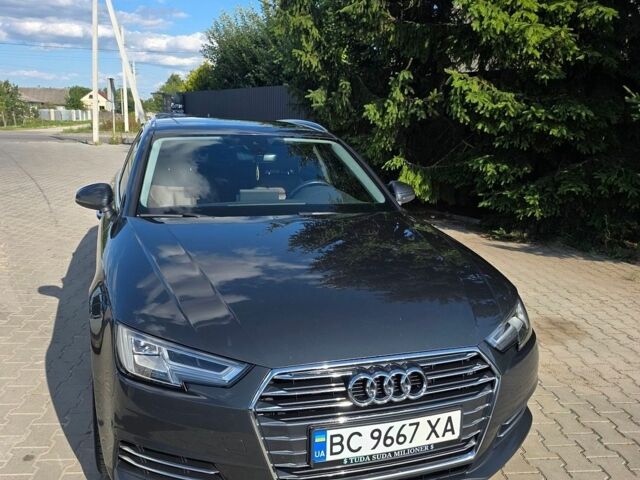 Сірий Ауді А4, об'ємом двигуна 2 л та пробігом 245 тис. км за 17740 $, фото 1 на Automoto.ua