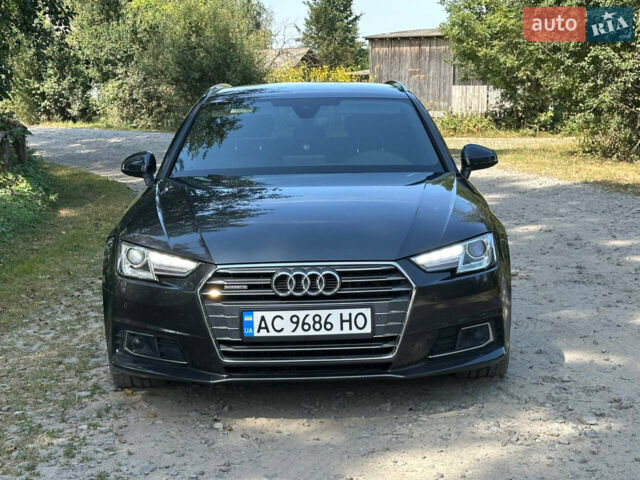 Сірий Ауді А4, об'ємом двигуна 2 л та пробігом 260 тис. км за 18600 $, фото 1 на Automoto.ua