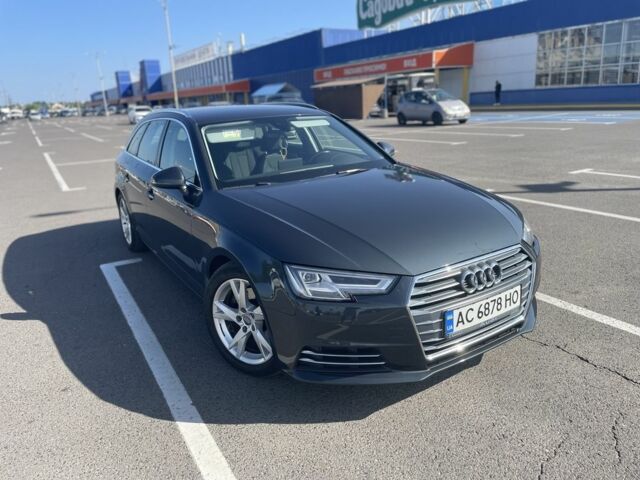 Сірий Ауді А4, об'ємом двигуна 2 л та пробігом 240 тис. км за 19093 $, фото 1 на Automoto.ua