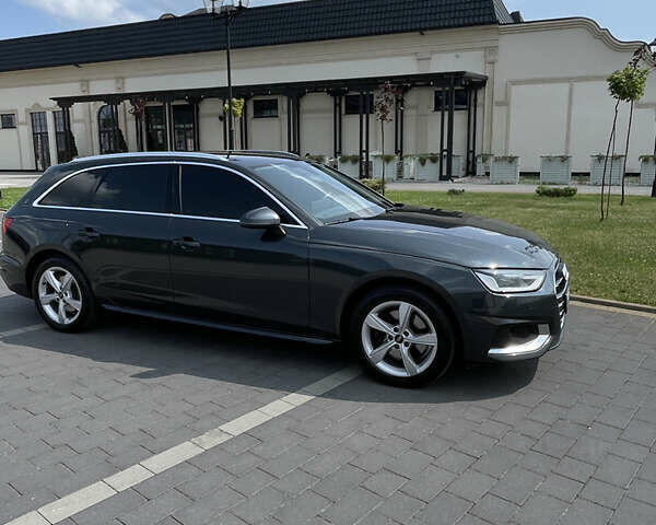 Серый Ауди А4, объемом двигателя 1.97 л и пробегом 178 тыс. км за 23900 $, фото 1 на Automoto.ua