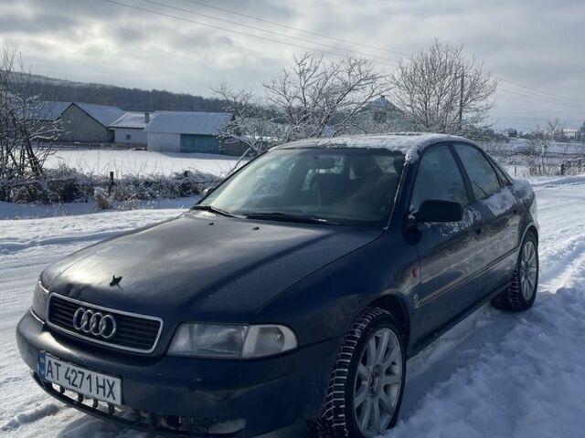 Синий Ауди А4, объемом двигателя 1.8 л и пробегом 200 тыс. км за 2200 $, фото 1 на Automoto.ua