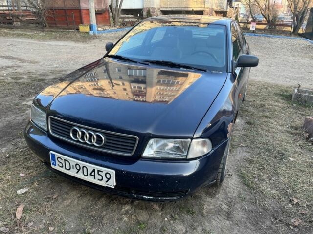 Синий Ауди А4, объемом двигателя 1.9 л и пробегом 309 тыс. км за 1683 $, фото 1 на Automoto.ua