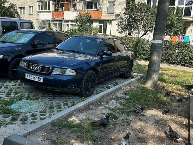 Синій Ауді А4, об'ємом двигуна 1.6 л та пробігом 340 тис. км за 1500 $, фото 1 на Automoto.ua