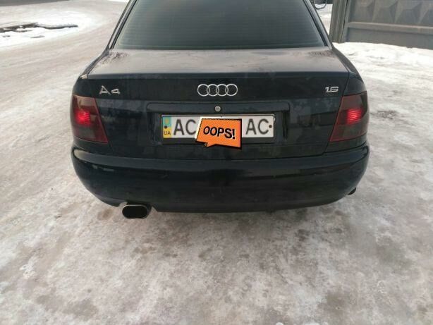 Синій Ауді А4, об'ємом двигуна 1.6 л та пробігом 30 тис. км за 4700 $, фото 1 на Automoto.ua