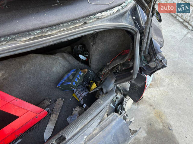 Синий Ауди А4, объемом двигателя 1.78 л и пробегом 350 тыс. км за 800 $, фото 1 на Automoto.ua