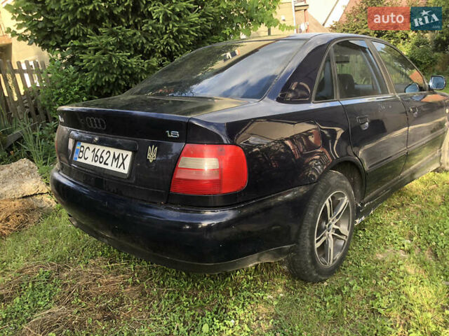 Синий Ауди А4, объемом двигателя 1.8 л и пробегом 417 тыс. км за 2150 $, фото 1 на Automoto.ua