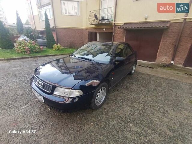 Синій Ауді А4, об'ємом двигуна 1.6 л та пробігом 278 тис. км за 3900 $, фото 1 на Automoto.ua