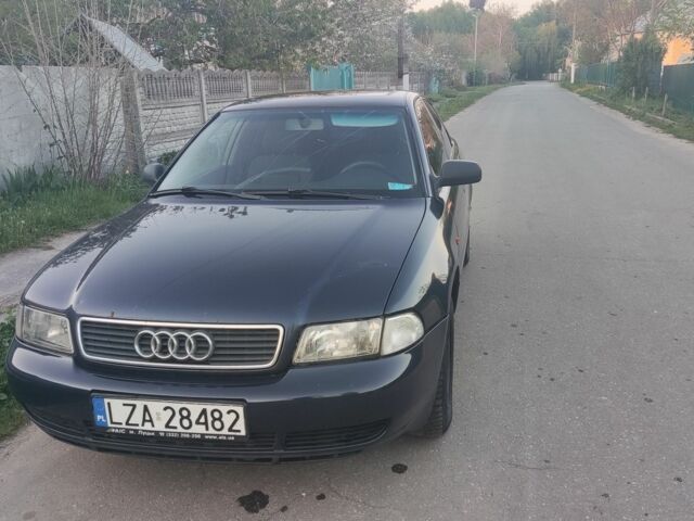 Синий Ауди А4, объемом двигателя 0 л и пробегом 414 тыс. км за 2300 $, фото 1 на Automoto.ua