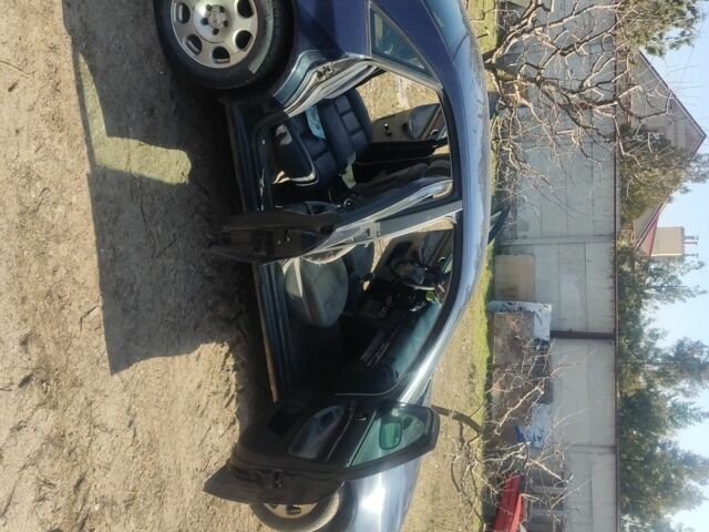 Синій Ауді А4, об'ємом двигуна 1.9 л та пробігом 300 тис. км за 1250 $, фото 1 на Automoto.ua