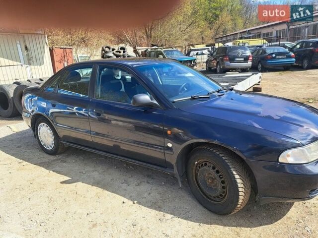 Синий Ауди А4, объемом двигателя 1.6 л и пробегом 344 тыс. км за 2300 $, фото 1 на Automoto.ua