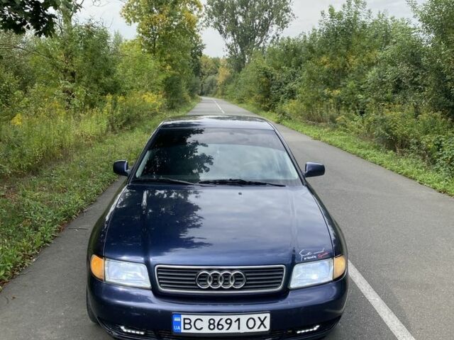 Синій Ауді А4, об'ємом двигуна 1.8 л та пробігом 430 тис. км за 2700 $, фото 1 на Automoto.ua