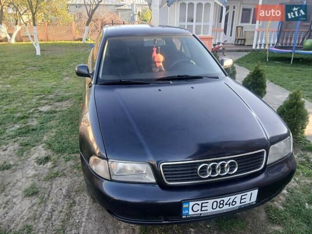 Синий Ауди А4, объемом двигателя 1.8 л и пробегом 295 тыс. км за 2850 $, фото 1 на Automoto.ua