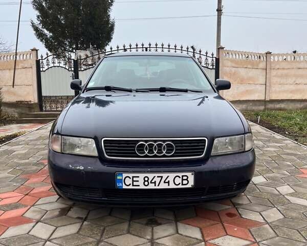 Синий Ауди А4, объемом двигателя 1.6 л и пробегом 326 тыс. км за 3000 $, фото 1 на Automoto.ua