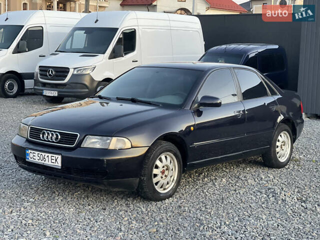 Синий Ауди А4, объемом двигателя 1.6 л и пробегом 484 тыс. км за 2950 $, фото 1 на Automoto.ua