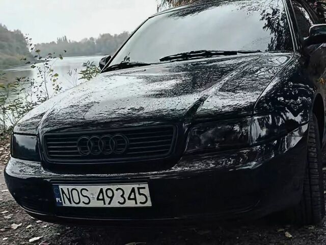 Синій Ауді А4, об'ємом двигуна 1.9 л та пробігом 2 тис. км за 3000 $, фото 1 на Automoto.ua