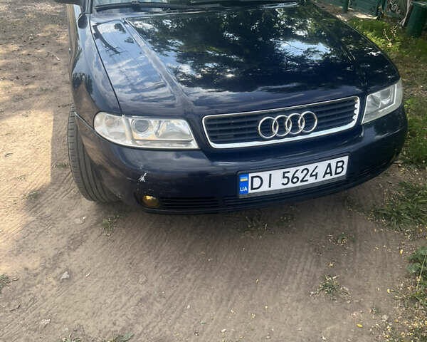Синий Ауди А4, объемом двигателя 1.9 л и пробегом 279 тыс. км за 4950 $, фото 1 на Automoto.ua