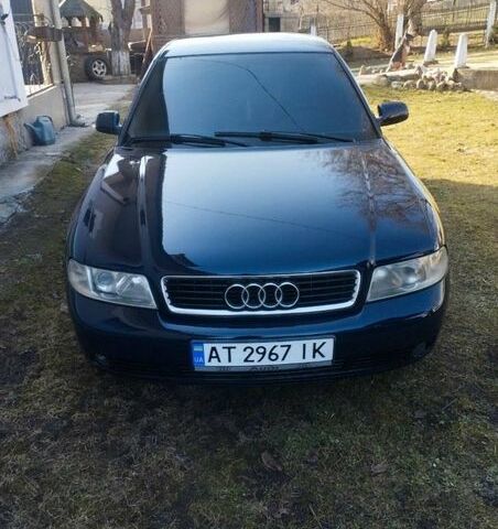 Синій Ауді А4, об'ємом двигуна 1.8 л та пробігом 348 тис. км за 3900 $, фото 1 на Automoto.ua