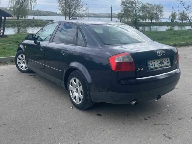 Синий Ауди А4, объемом двигателя 2 л и пробегом 250 тыс. км за 2817 $, фото 1 на Automoto.ua