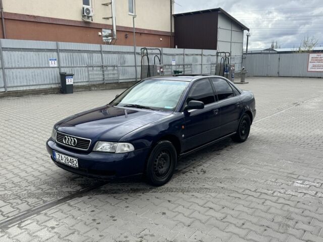 Синий Ауди А4, объемом двигателя 1.9 л и пробегом 250 тыс. км за 1200 $, фото 1 на Automoto.ua