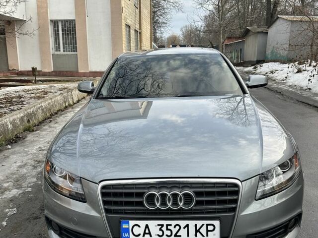 Синий Ауди А4, объемом двигателя 1.8 л и пробегом 279 тыс. км за 8800 $, фото 1 на Automoto.ua