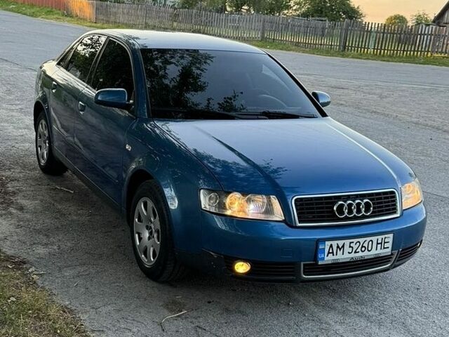 Синий Ауди А4, объемом двигателя 1.98 л и пробегом 258 тыс. км за 3850 $, фото 1 на Automoto.ua
