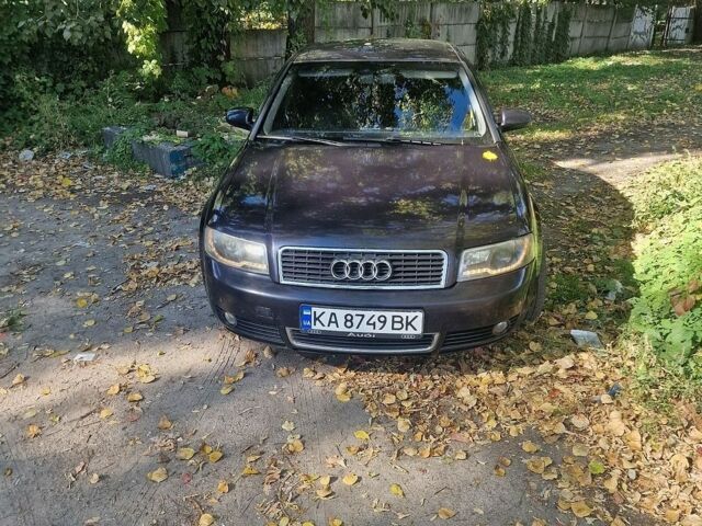 Синий Ауди А4, объемом двигателя 1.6 л и пробегом 300 тыс. км за 4098 $, фото 1 на Automoto.ua