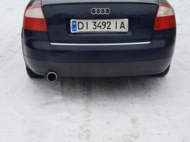 Синий Ауди А4, объемом двигателя 2 л и пробегом 222 тыс. км за 5200 $, фото 1 на Automoto.ua