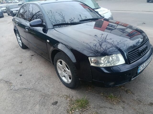 Синий Ауди А4, объемом двигателя 3 л и пробегом 250 тыс. км за 3300 $, фото 1 на Automoto.ua