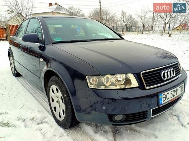 Синій Ауді А4, об'ємом двигуна 2 л та пробігом 187 тис. км за 4950 $, фото 1 на Automoto.ua