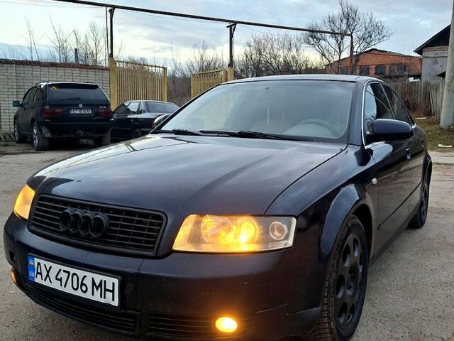 Синий Ауди А4, объемом двигателя 2 л и пробегом 0 тыс. км за 3750 $, фото 1 на Automoto.ua