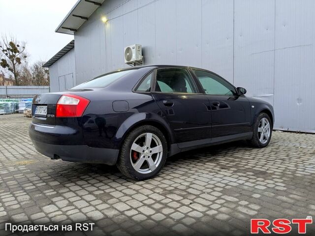 Синий Ауди А4, объемом двигателя 1.9 л и пробегом 350 тыс. км за 5500 $, фото 1 на Automoto.ua
