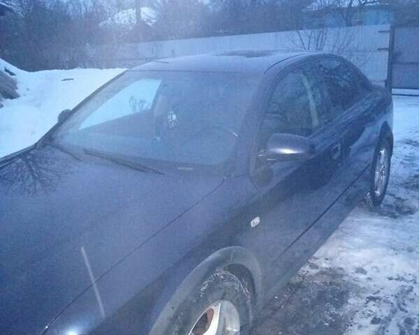 Синий Ауди А4, объемом двигателя 1.9 л и пробегом 278 тыс. км за 4700 $, фото 1 на Automoto.ua